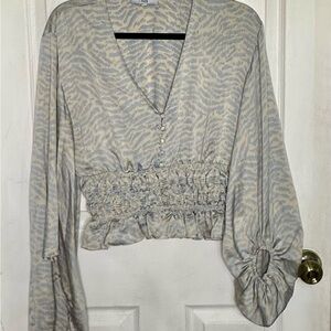 Fate Cream and Gray Patterned Blouse